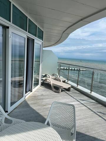 Улучшенный номер-студия в Гостинице Санремо