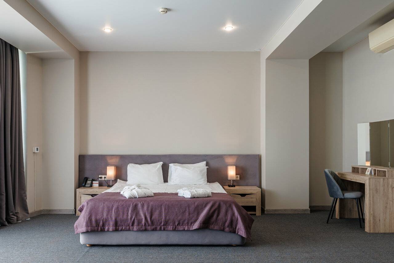 Фотографии номера Номер-студия с террасой в Гостинице Санремо Сочи